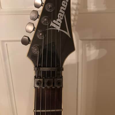 Ibanez  RGT 42 - 2002, neck through-body, 24 fret image 3