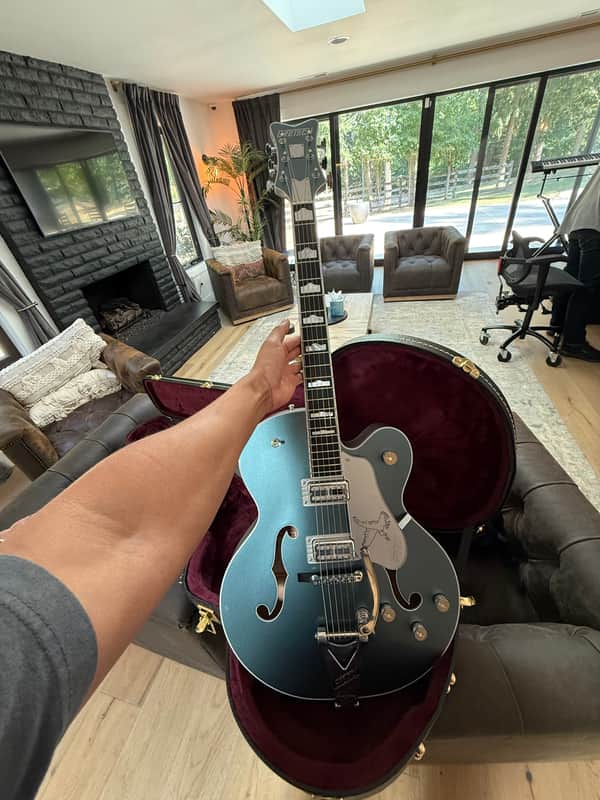 Gretsch G6136T-140 140th Anniversary Double Platinum Falcon 2023 - Present - Two-Tone Stone Platinum / Pure Platinum image 1