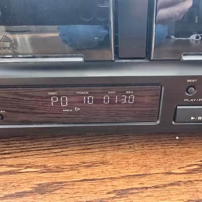 Optimus CD-8300 50+1 CD changer Mid-1990s - Black image 8