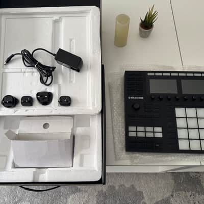 Native Instruments Maschine MK3 MKIII + Maschine 2 Software License image 1