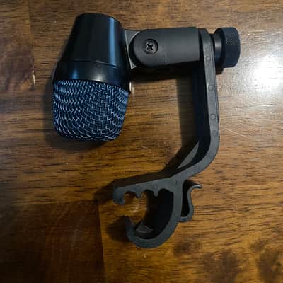 Sennheiser e904 Cardioid Dynamic Drum Microphone with Rim Clip 2004 - Present - Black image 1