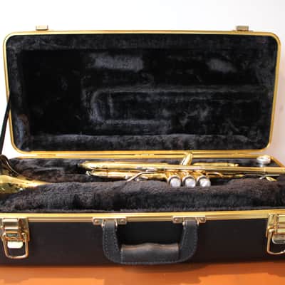 90's Bach TR300H2 Student Bb Trumpet image 11