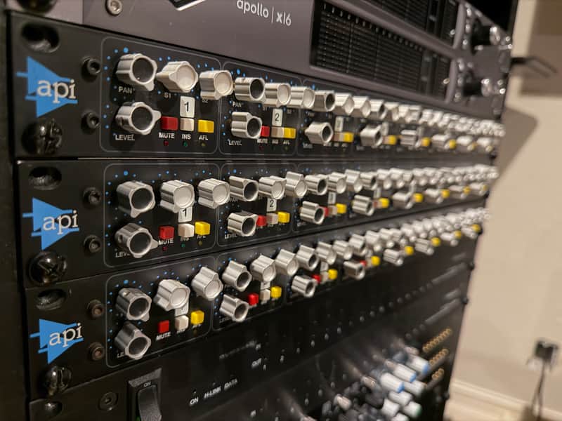 API 8200A 24-Channel Discrete Summing Mixer With 2 X 8200 Expanders