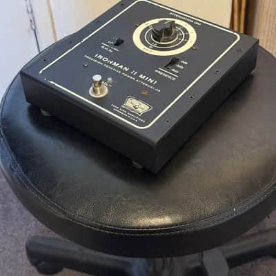 Tone King Ironman II Mini 30-Watt Precision Reactive Power Attenuator 2016 - Present - Black image 2