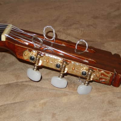 Made in 1974 by Kazuo Hashimoto - Model C30 - Fantastic Vintage Japanese Made Classical Guitar image 5