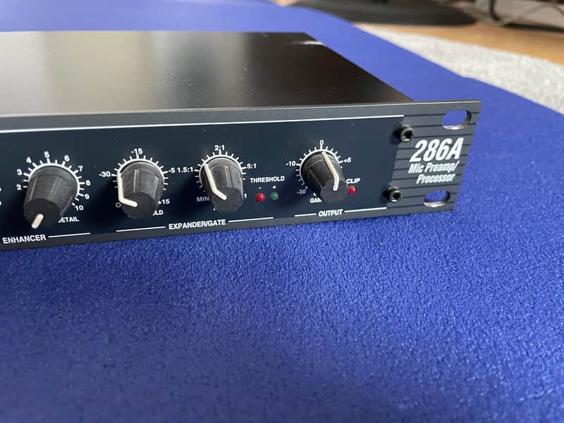 dbx 286A Mic Preamp / Processor 2000s - Black image 1