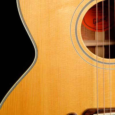 Gibson Custom SJ-200 Koa Limited Edition Jumbo Acoustic Guitar 2006 Pre-Owned image 7