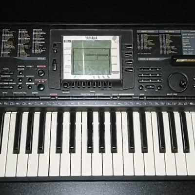 Yamaha PSR-530 Workstation Keyboard Synth 61 Keys MIDI with