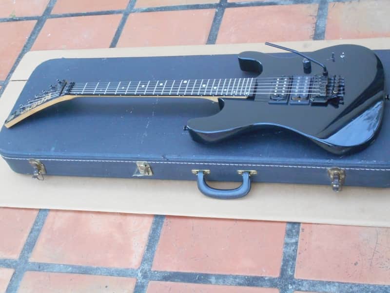 Vintage Kramer NightSwan Black Finish Impossible to Find W Kramer Case image 1