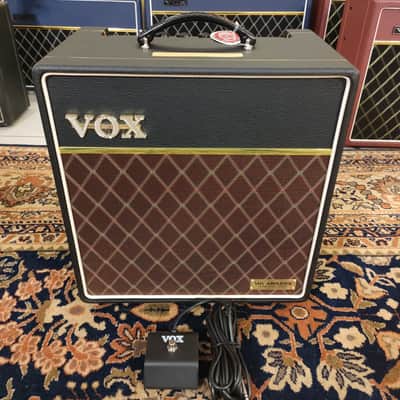 Vox AC4HW1 Hand-Wired 4-Watt 1x12" Celestion Greenback Guitar Comb image 2