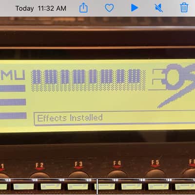 E-MU Emulator IV EIV x Hollywood Gold edition sampler, 2 Gig internal drive, 128 Mb RAM, EFX board image 8