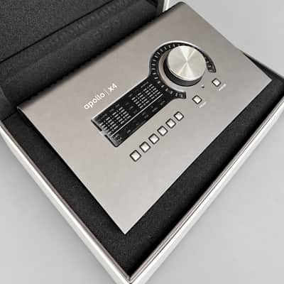 Universal Audio Apollo x4 QUAD Thunderbolt 3 Audio Interface 2019 - Present - Gray image 6