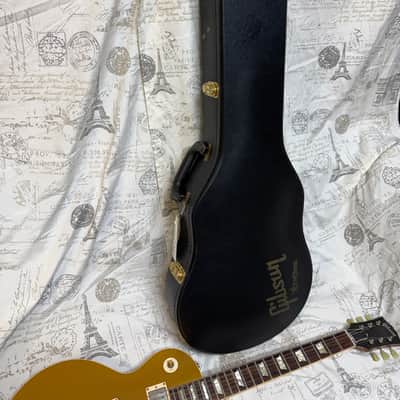 2000 Gibson Custom Shop Historic R7 Les Paul Goldtop ‘57 Reissue **Time Capsule** Played Once Then Stored In Case In Climate Controlled Room ABSOLUTE COLLECTOR GRADE! image 8