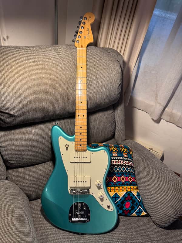 Fender American Professional Jazzmaster with Maple Fretboard 2017 - Mystic Seafoam image 1