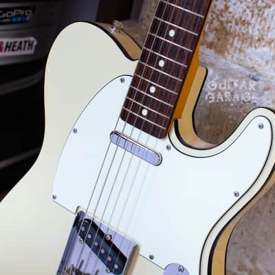 2015 Fender Japan Limited Edition Telecaster 62 Vintage Reissue White with black double binding - MIJ - MINT image 3