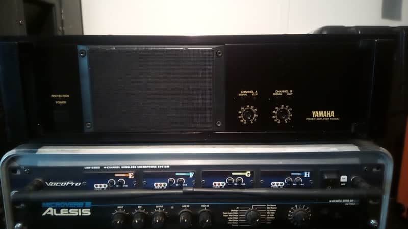 Yamaha P-2250-C Late 70s early 80s - Black metal image 1