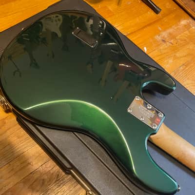 Music Man Ernie Ball Limited Edition Stingray 2004 Envy Green image 6