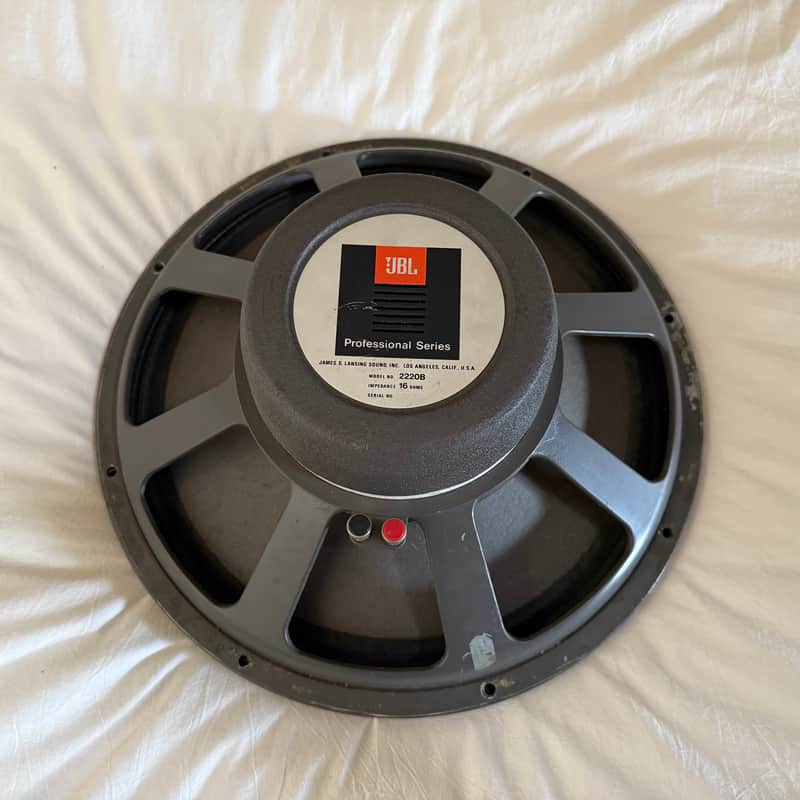 JBL 2220B 15 inch Guitar Speaker - 16 Ohm - Black image 1