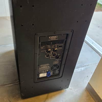 QSC KSUB 1000W Powered Speakers 100-240v image 4