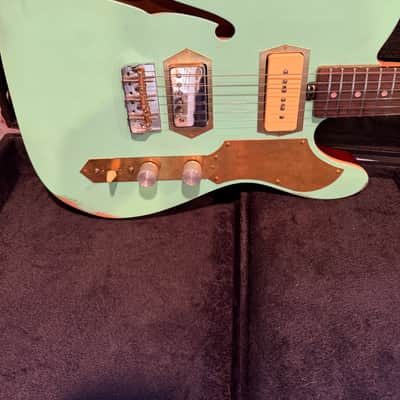 Lung semi hollow tele Custom Telecaster style 2025 - Surf green relic w/ OHSC image 2