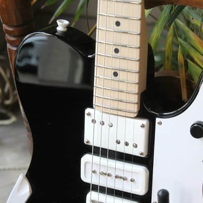 FENDER "Jack White Signature Triplecaster" HARDCASE, A JEWEL!! image 5