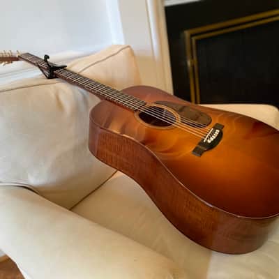 2010 Bourgeois Country Boy Deluxe Custom - Pale Sunburst - Red Adirondack Spruce / Flamed Beeswing Mahogany image 2