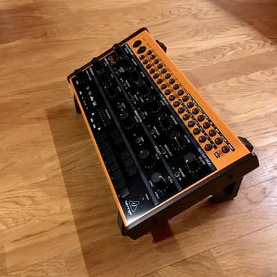 Stand behringer crave synth stand - 3dstudiofurniture image 2