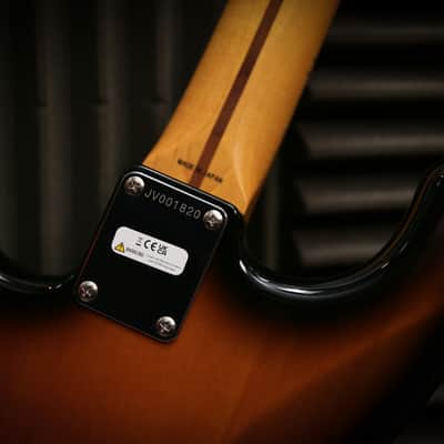Fender JV Modified 50's Reissue Stratocaster HSS Two Tone Sunburst image 5