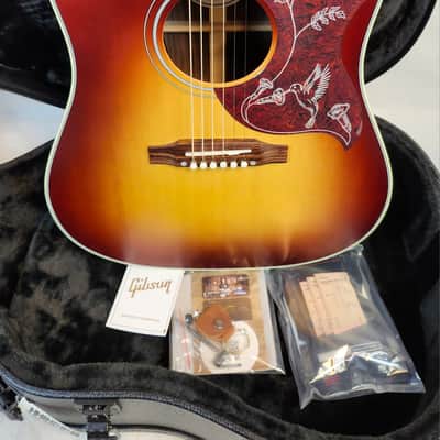 Mint Gibson Hummingbird Studio Rosewood Acoustic Electric Guitar, Satin Rosewood Burst, W/Case 2025 image 3