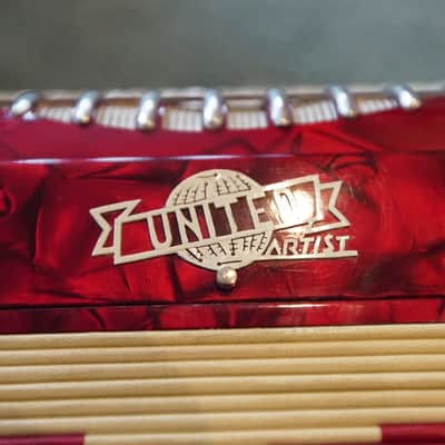 United Artist Super Special Vintage Accordion image 8