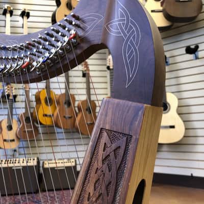 Roosebeck Heather Harp 22-String Chelby Levers Knotwork image 5