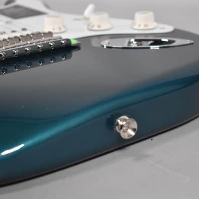 Fender Vintera II '50s Stratocaster Ocean Turquoise w/Gig Bag image 10