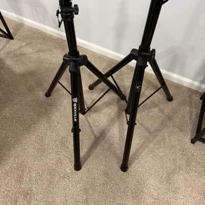 Two (2) LR Baggs Synapse Personal P.A. System 2019 - 2021 with bags, cables, stands - Walnut imagen 7