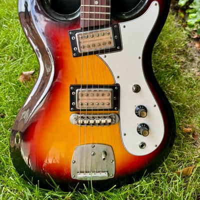 Vintage Univox Hi-Flier Phase III Sunburst MIJ Kurt Cobain Nirvana All Original image 2