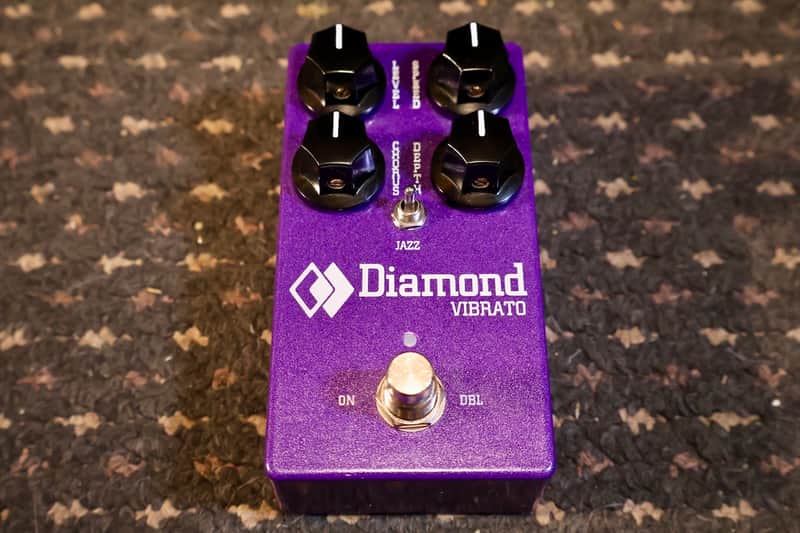 Diamond Vibrato V2 2024 - Present - Purple imagen 1