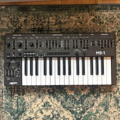 Behringer MS-1 / MS-101 Analog Synthesizer 2019 - Present - Black