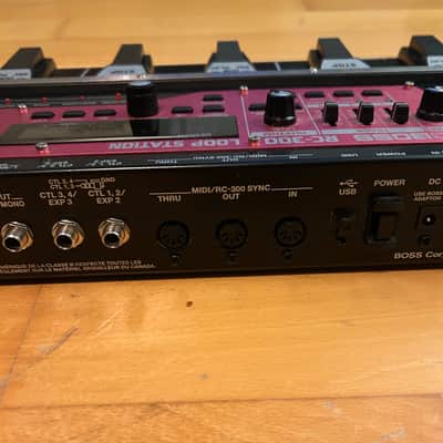 Boss RC-300 Loop Station 2011 - 2021 - Black / Red image 3