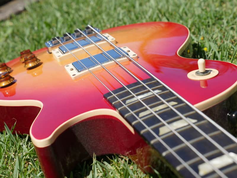 Gibson Les Paul Standard Bass 2005 Sunburst image 1
