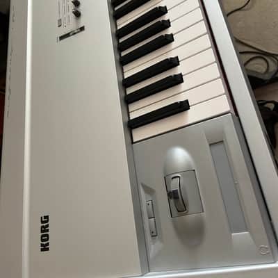 Korg Triton Pro X 88 Key 2002 - Silver image 4