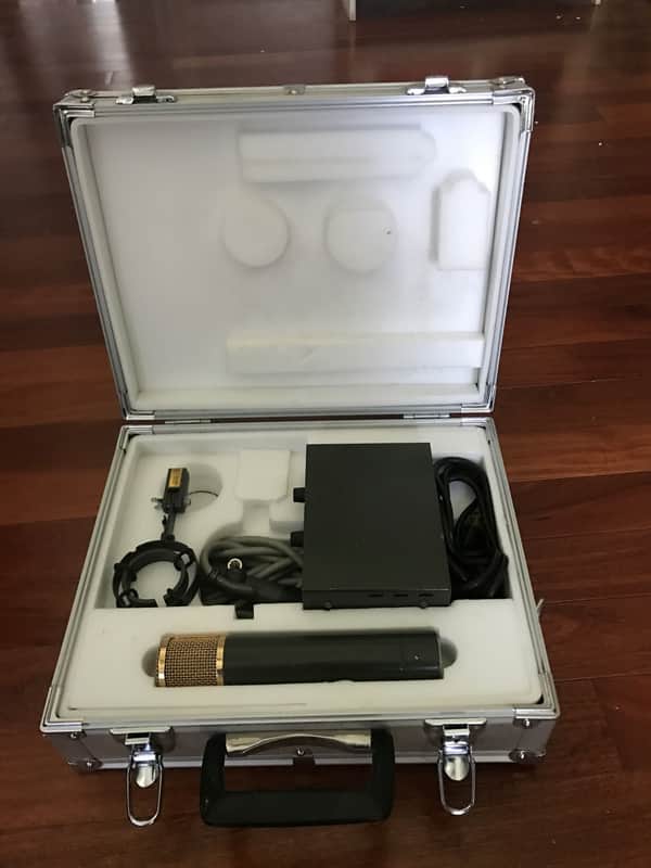AKG The Tube Variable Pattern Large Diaphragm Tube Condenser Microphone image 3