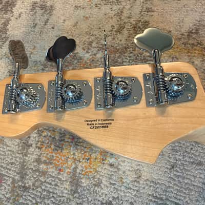 Fender Standard Precision Bass 2025 - Present - Candy Cola image 5