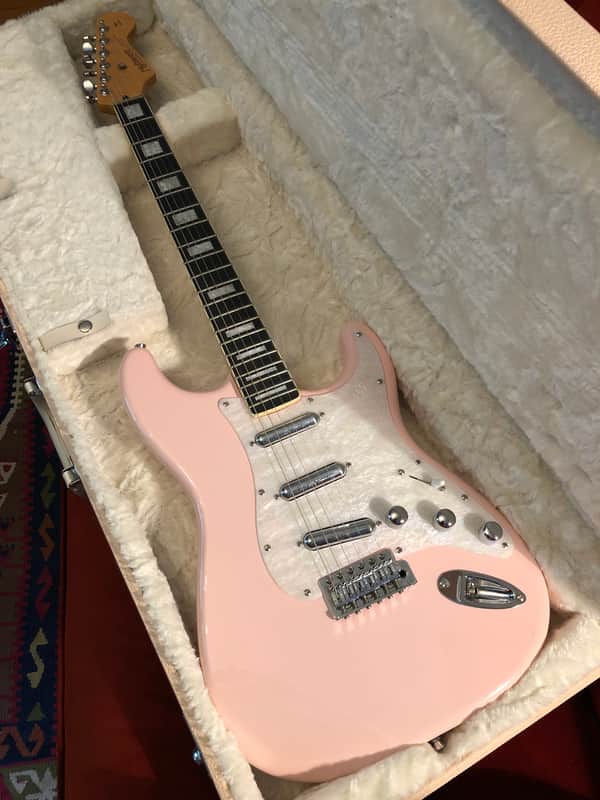MyDream Stratocaster Custom Built - Pearly and Pink Lipstick - in Fender case Bild 1