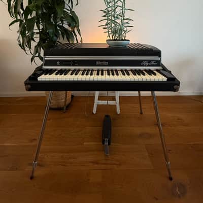 Rhodes Mark II Stage 54-Key Electric Piano 1981 - Rare - 2nd owner - Mint image 2