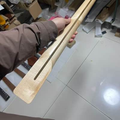30" Short Scale Bass Neck Maple Fingerboard, 30inch Mustang Style, Dot Inlays,2 image 4