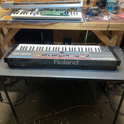 Roland Juno-106 61-Key Programmable Polyphonic Synthesizer image 7