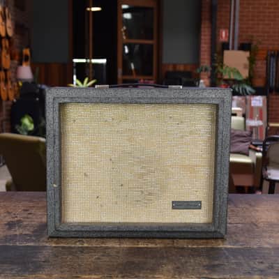 Silvertone Model 1481 5-Watt 1x8 Guitar Combo 1960s - Gray image 1