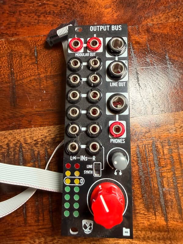 DivKid/Befaco Output Bus image 1