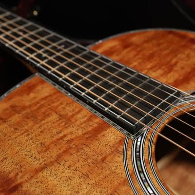 Martin Custom Shop 000 12Fret Exceptionally Figured Koa Slotted CUSTOM ORDER 044 image 19