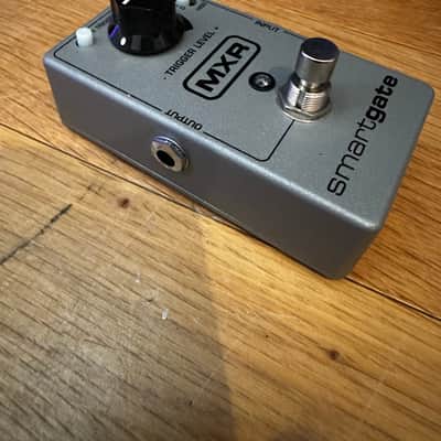 MXR M135 Smart Gate 2004 - Present - Gray image 4
