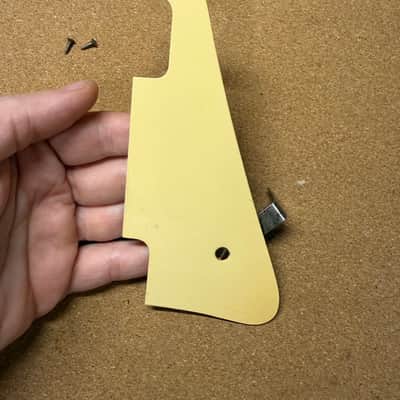 Gibson Vintage Les Paul P-90 Pickguard 1953 Cream w/bracket + screws- Fits 1954 1955 1956 image 2